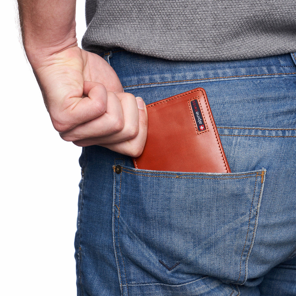 Alpine Swiss Mens Wallet for Men RFID Protected Leather Mens Wallet Spencer Bifold – Glossy Nappa Tan