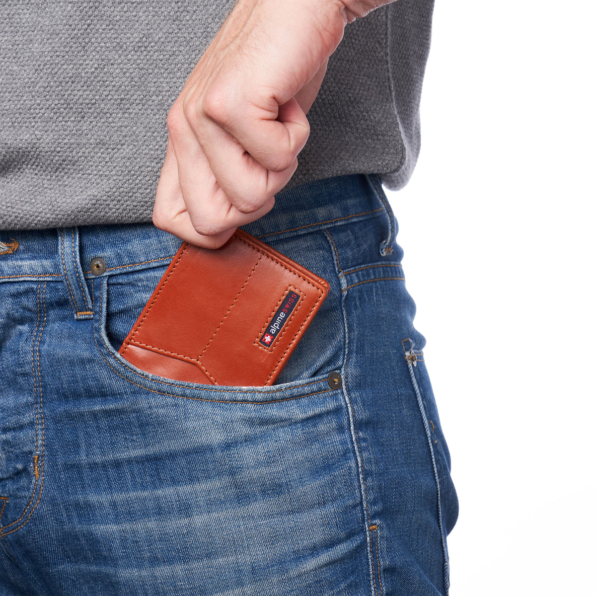 Alpine Swiss Delaney Slim Bifold Wallet – Glossy Nappa Tan