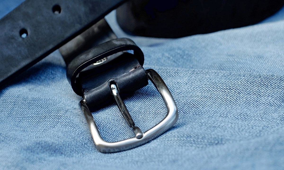 How To Buy a Belt For Men: Guide To Finding a Perfect One