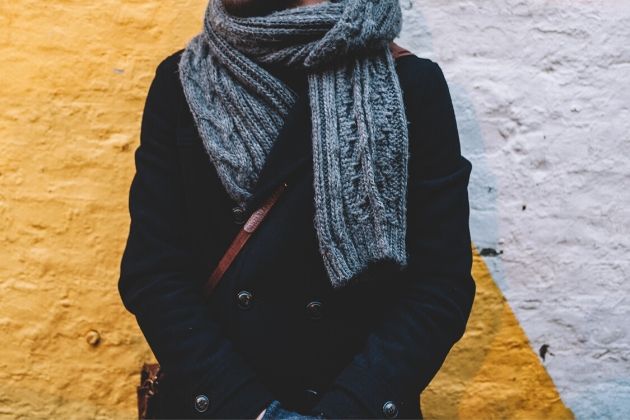 casual scarf style