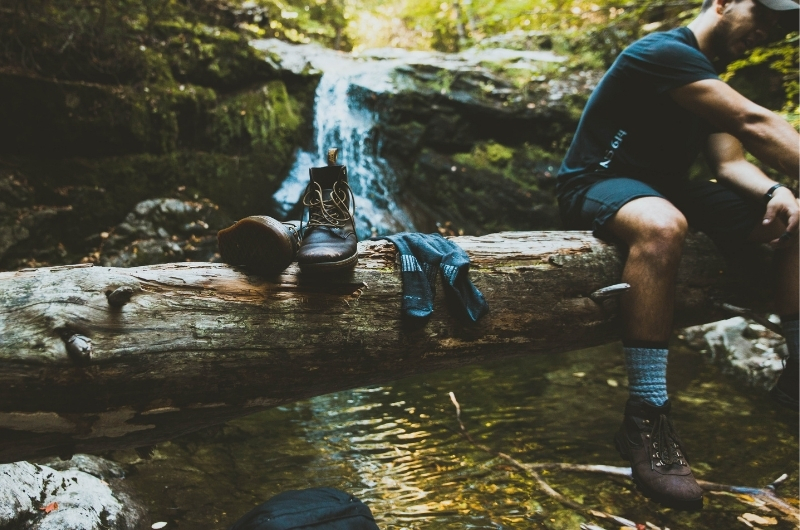 men's ankle boots with shorts