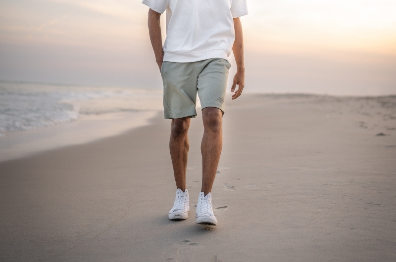 men's casual shoes with shorts